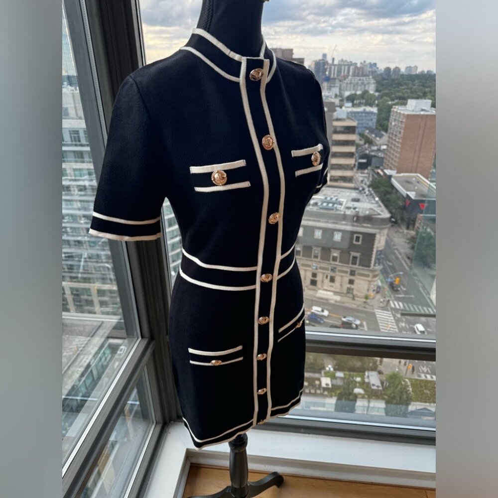 🆕KARL LAGERFELD🧿 NWT Classic Knit Dress with Embroidered Monogram, Black, Sz S - Picture 6 of 16